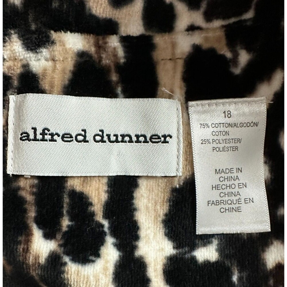Alfred Dunner Zip Up Velour Jacket Women's Size 18 Animal Print Pockets Stretch - Picture 6 of 7